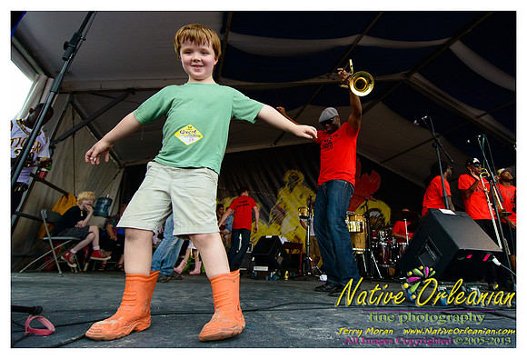 midnight_disturbers_jazz_fest_jm_042813_006