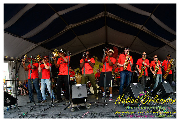 midnight_disturbers_jazz_fest_jm_042813_008