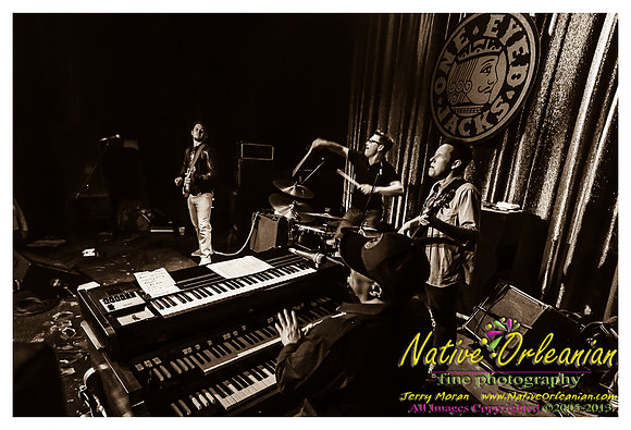 dragonsmoke_one_eyed_jacks_jm_043013_004