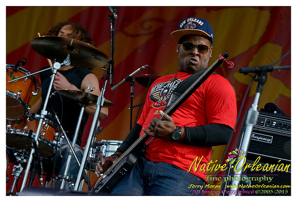 trombone_shorty_jazz_fest_jm_050513_003