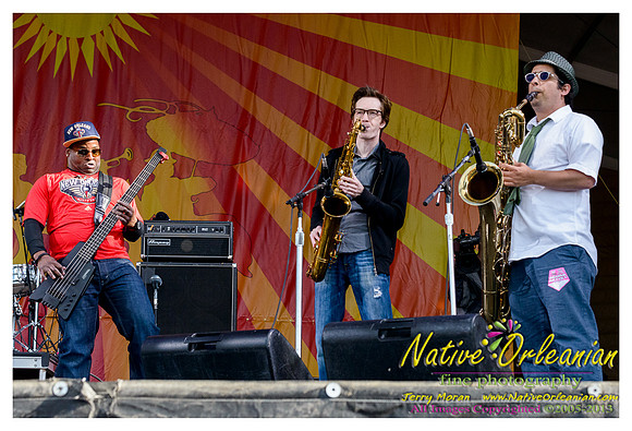 trombone_shorty_jazz_fest_jm_050513_005