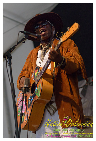 brushy_one_string_jazz_fest_jm_050513_002