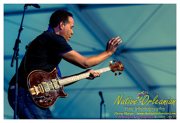 stanley_jordan_jazz_fest_jm_050413_003