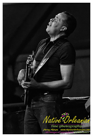 stanley_jordan_jazz_fest_jm_050413_007
