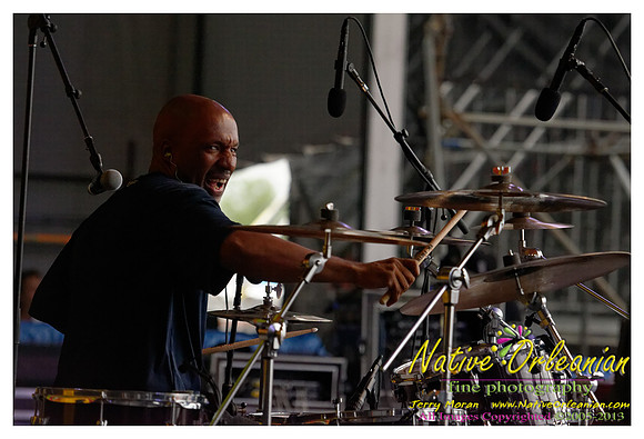 papa_grows_funk_jazz_fest_jm_050313_005