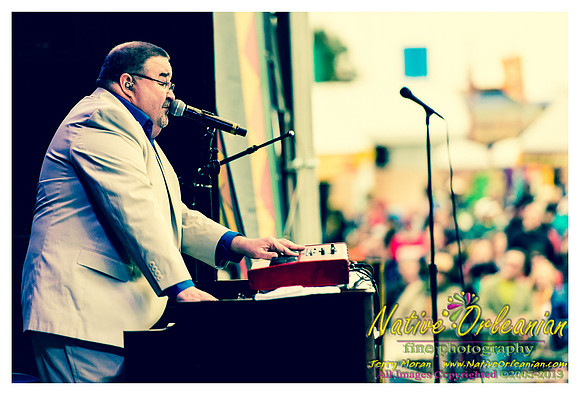 papa_grows_funk_jazz_fest_jm_050313_015