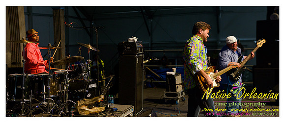 tab_benoit_jazz_fest_jm_050313_008