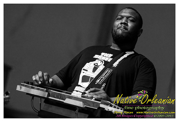 los_lobos_jazz_fest_jm_050413_003