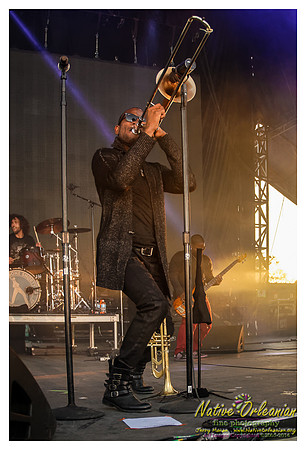 trombone_shorty_voodoo_fest_2014_jm_110214_003