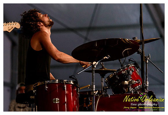 gary_clark_jr_jazz_fest__jm_042912_006