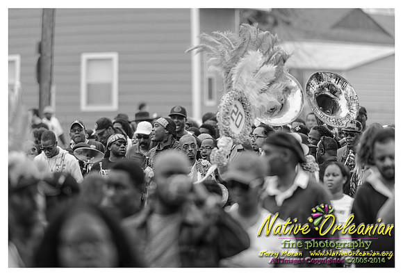 treme_sidewalk_steppers_20th_anniversary_second_line_jm_nofp_020214_004