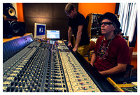 m_&_m_s_photo_shoot_living_room_studio_jm_nofp_102813_006