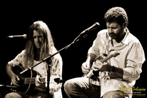 Here are some images from a really fun night during Jazz Fest 2011  at Le Petite Theatre  with The Southern Troubadours, Tab Benoit, Anders Osborne, Devon Allman, Mike Zito, Grayson Capps, Waylon Thibodeaux, and Mia Borders.  An excellent venue for an acoustic storytellin kind of night, a real nice change of pace during a real busy nonstop Jazz Fest......