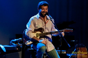 Here are some images from a really fun night during Jazz Fest 2011  at Le Petite Theatre  with The Southern Troubadours, Tab Benoit, Anders Osborne, Devon Allman, Mike Zito, Grayson Capps, Waylon Thibodeaux, and Mia Borders.  An excellent venue for an acoustic storytellin kind of night, a real nice change of pace during a real busy nonstop Jazz Fest......