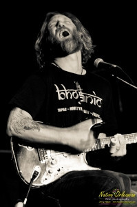 Here are some images from a really fun night during Jazz Fest 2011  at Le Petite Theatre  with The Southern Troubadours, Tab Benoit, Anders Osborne, Devon Allman, Mike Zito, Grayson Capps, Waylon Thibodeaux, and Mia Borders.  An excellent venue for an acoustic storytellin kind of night, a real nice change of pace during a real busy nonstop Jazz Fest......