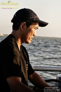 On 9-1-10, I teamed up with Sea Shepherd for some water sampling in the Mississippi Sound, around Cat and Ship Island.  Additionally I was able to check out the beaches in Bay St. Louis and Long Beach Miss. and did take some water samples where that oh so familiar dispersant foam appeared. Pictured here is Sea Shepherd crewman Dean Miya, one of our samplers.