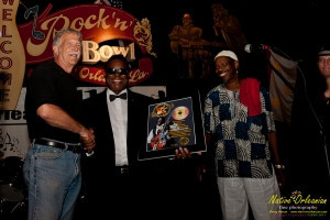 What a special night last night was for Ernie Vincent and Walter Wolfman Washington, Both inducted into the Louisiana Music Hall of Fame with family and friends present, then off to Le Bon Temps where Walter sat in with Ernie for a set........one of those nights I know I will never forget. So happy for both of these deserving musicians and damn good people who have brought so much joy to so many over the years.  Thank you for Ernie, Walter and Barbara for letting me share and be a part of this special evening, one I will never forget!