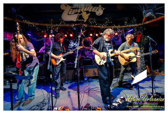 anders_osborne_xmas_spectacular_tipitinas_jm_120714_026