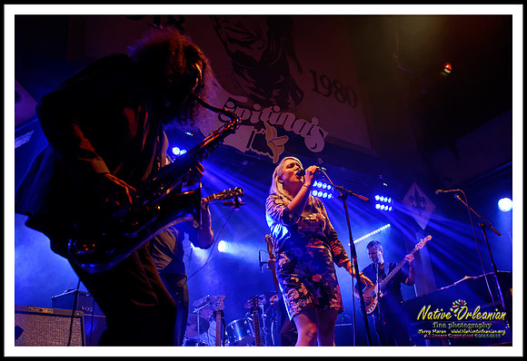 darcy_malone_and_the_tangle_tipitinas_jm_102315_015