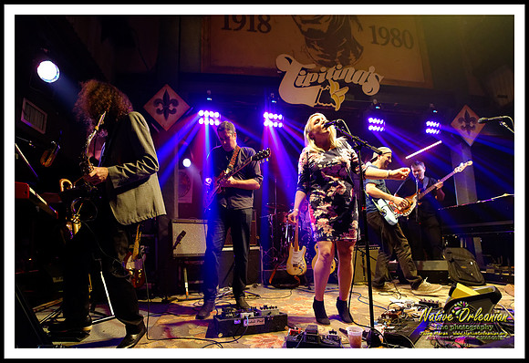 darcy_malone_and_the_tangle_tipitinas_jm_102315_003