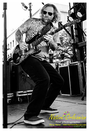 anders_osborne_harvest_lafayette_sq_jm_100312_002