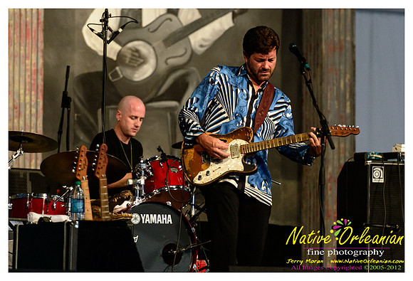 tab_benoit_jazz fest_jm_042912_002