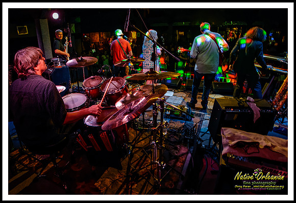 the_tangle_tipitinas_jm_081415_010