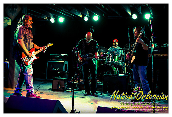 alvin_youngblood_hart_tipitinas_jm_053114_007