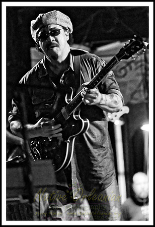 Leo_Nocentelli_and_friends_FNOLAWL_Flood_relief_Howlin_wolf_jm_091016_003