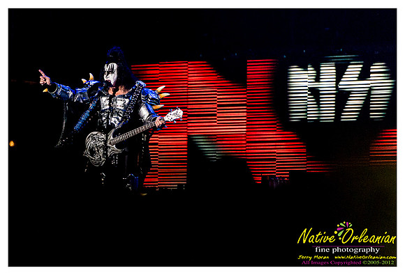 kiss_final4__jm_033012_013
