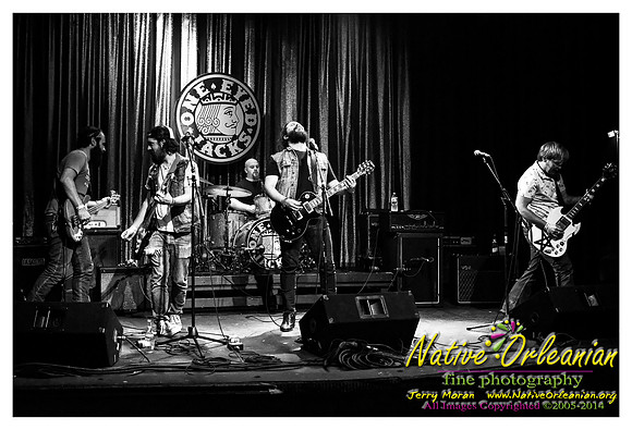 the_hitchhiker_eyed_jacks_jm_051614_001