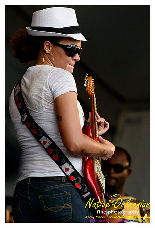 mia_borders_jazz_fest_jm_050312_005