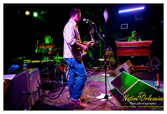 dragonsmoke_tipitinas_jm_042212_005