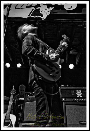 Anders_Osborne_7th_annual_holiday_spectacular_Night_1_tipitinas_jm_121518_003