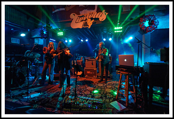Anders_Osborne_7th_annual_holiday_spectacular_Night_1_tipitinas_jm_121518_014