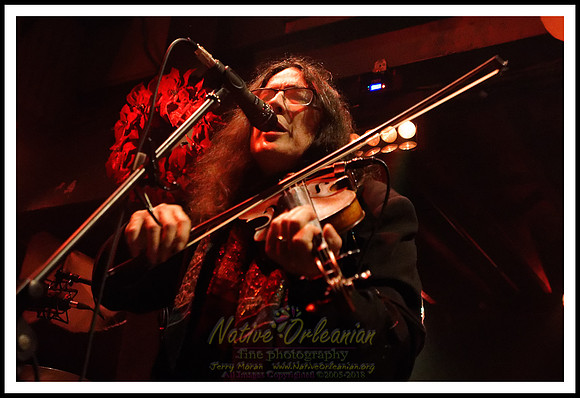 Anders_Osborne_7th_annual_holiday_spectacular_Night_1_tipitinas_jm_121518_027