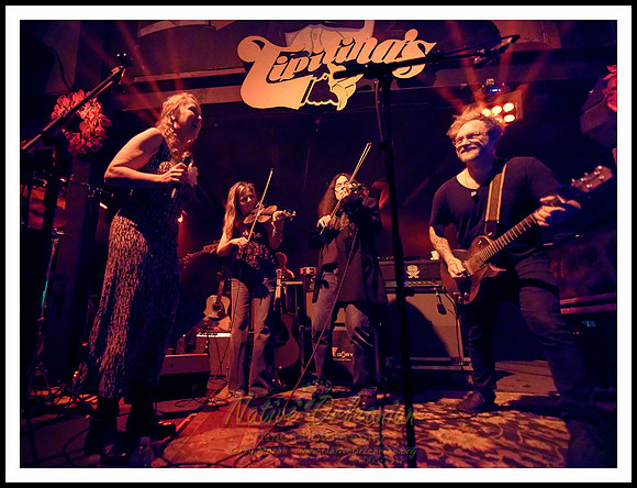 Anders_Osborne_7th_annual_holiday_spectacular_Night_1_tipitinas_jm_121518_030
