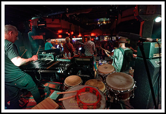 Anders_Osborne_7th_annual_holiday_spectacular_Night_2_tipitinas_jm_121618_011