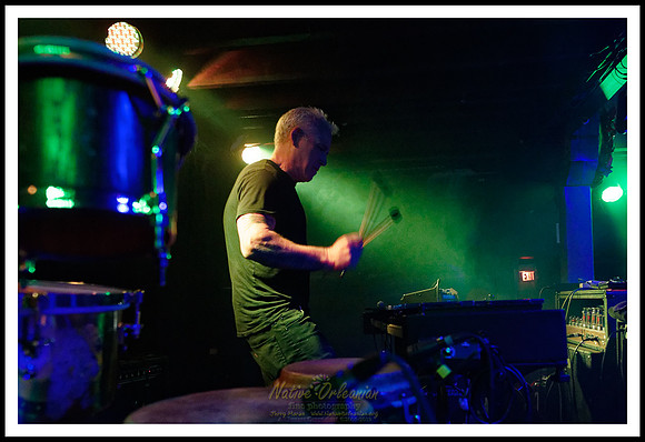 Anders_Osborne_7th_annual_holiday_spectacular_Night_2_tipitinas_jm_121618_013