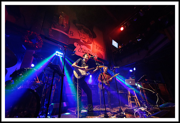 Anders_Osborne_7th_annual_holiday_spectacular_Night_2_tipitinas_jm_121618_021