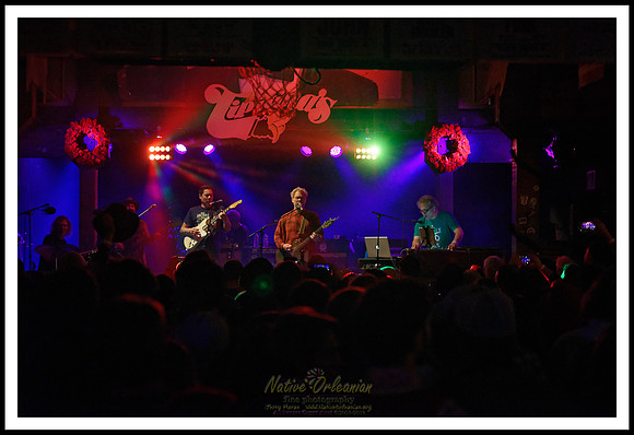 Anders_Osborne_7th_annual_holiday_spectacular_Night_2_tipitinas_jm_121618_023