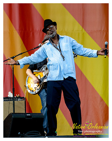 dirty_dozen_brass_band_jazz_fest_jm_050312_004