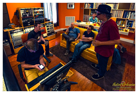 m_&_m_s_photo_shoot_living_room_studio_jm_nofp_102813_004