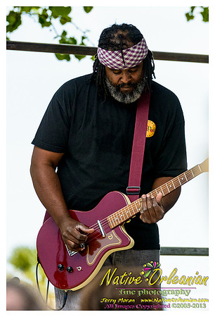 alvin_youngblood_hart_french_quarter_fest_jm_041313_002