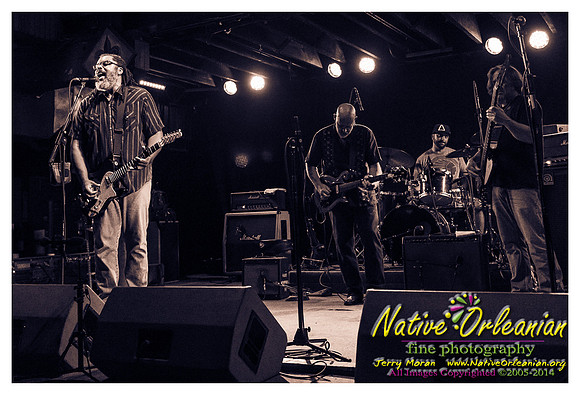 alvin_youngblood_hart_tipitinas_jm_053114_006