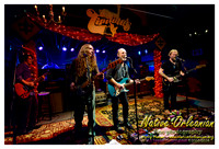 anders_osborne_holiday_spectacular_tipitinas_jm_nofp_120613_010