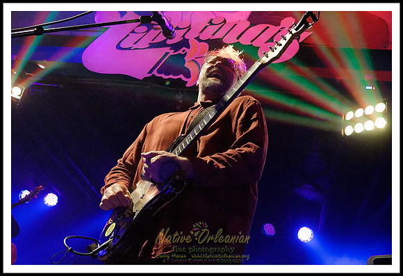 Anders_Osborne_7th_annual_holiday_spectacular_Night_2_tipitinas_jm_121618_003