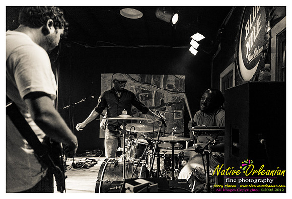 big_sams_funky_nation_the_blue_nile_jm_092212_009
