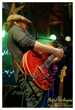 anders_osborne_xmas_spectacular_tipitinas_jm_120714_024