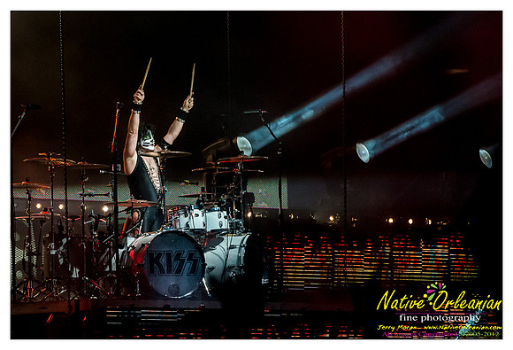 kiss_final4__jm_033012_039